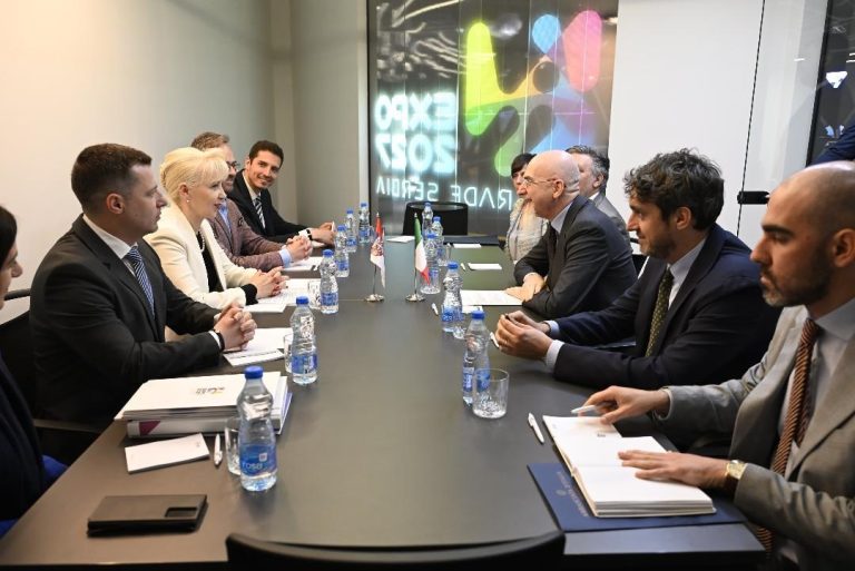 firma contratto expo 2